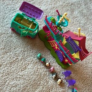 Vintagee Squinkies Clubhouse and Van Lot with 6 Figures and accessories
